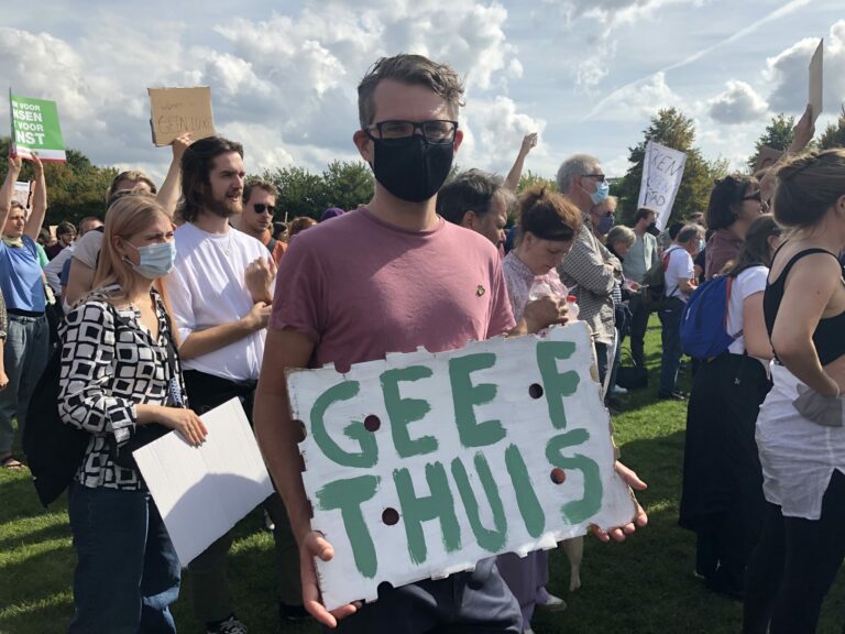 Woonprotest Willem geef thuis